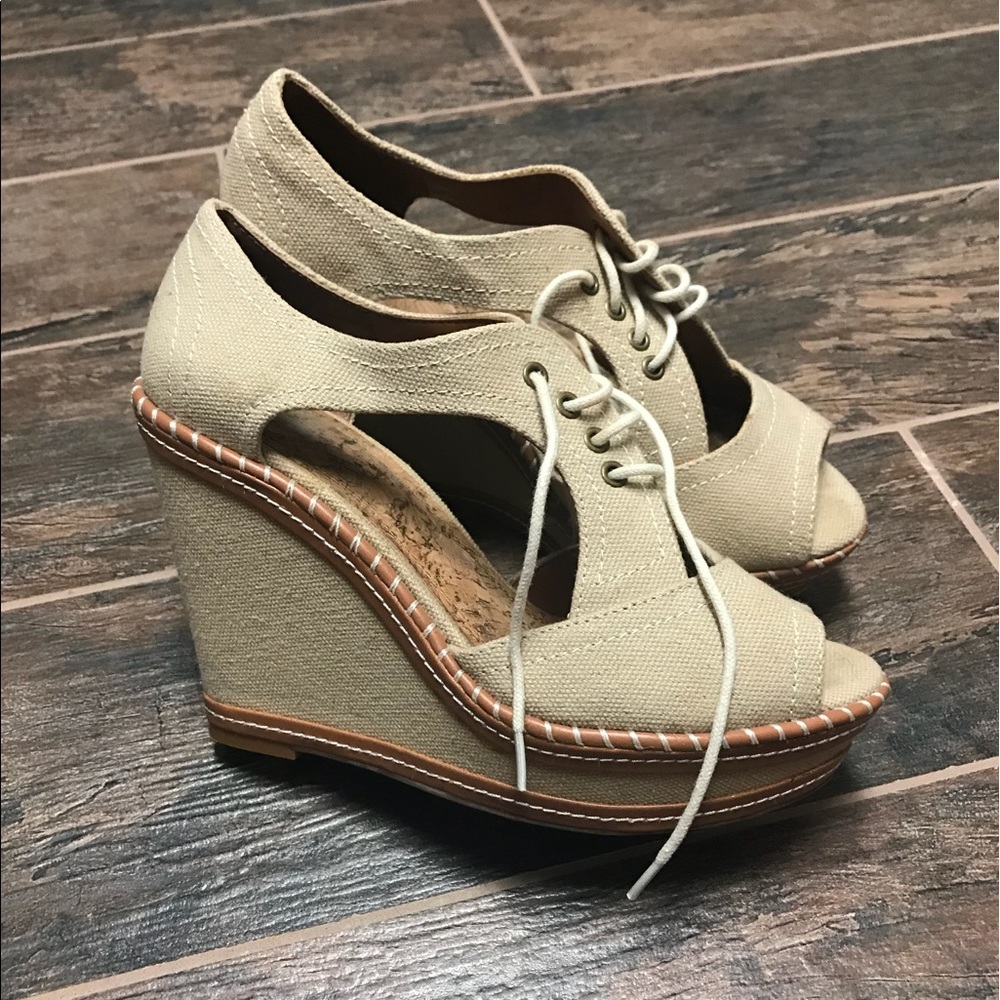 Gianni Bini lace up peep toe wedge